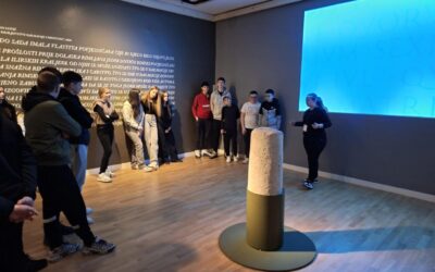 U početku bijaše kraljevstvo